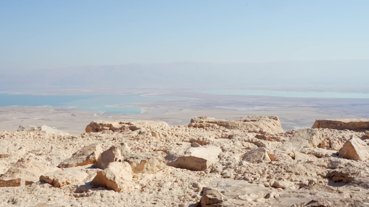 paisaje del mar muerto vista panorámica de las ruinas de masada en el sur de israel desierto de judea