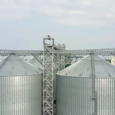 granary for grain