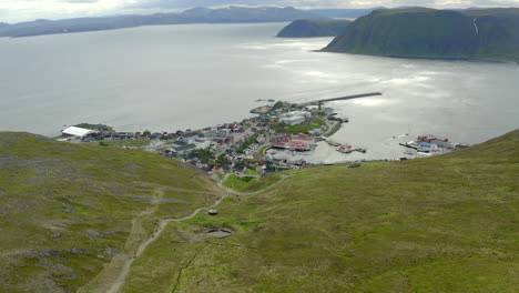 cinematic shoot of norway - honningsvag city