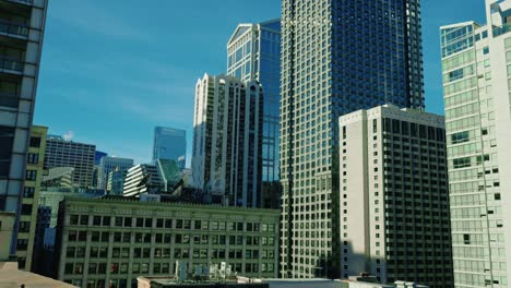 Chicago-Downtown-with-smoking-horns