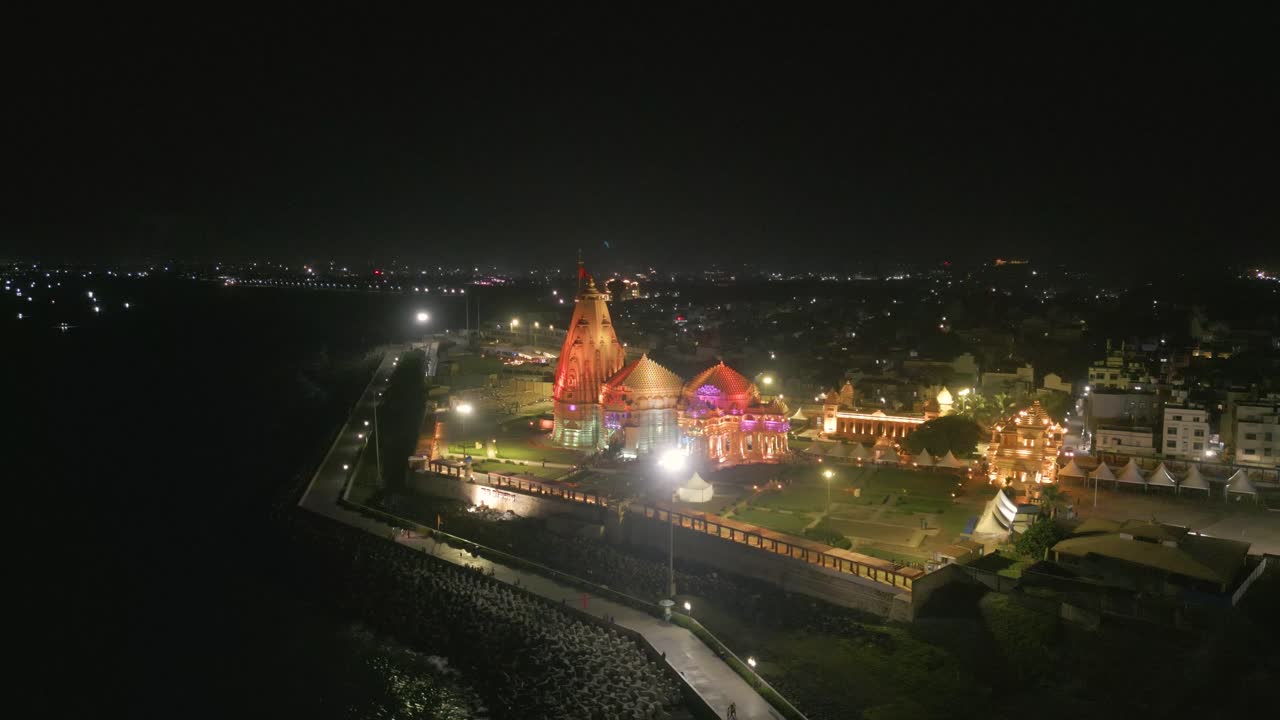 12 Jyotirlingas in India, Temples of Lord Shiva, indian temple architecture, Somnath Temple Aerial view