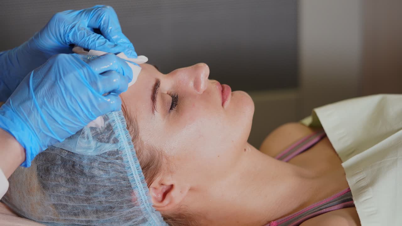 sesión de tratamiento facial