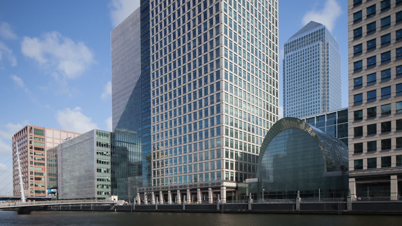 도크 사우스퀘이 4k 02