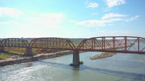 railroad bridge that spans the border between mexico and the united states