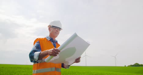 wind turbine inspection at windmill farm 19