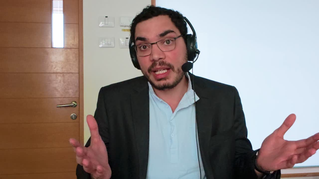 Call Center Professional Answering a Query