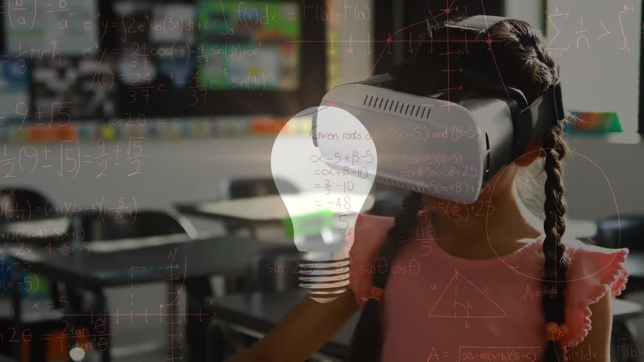 animación de fórmulas matemáticas sobre una estudiante biracial que usa auriculares vr