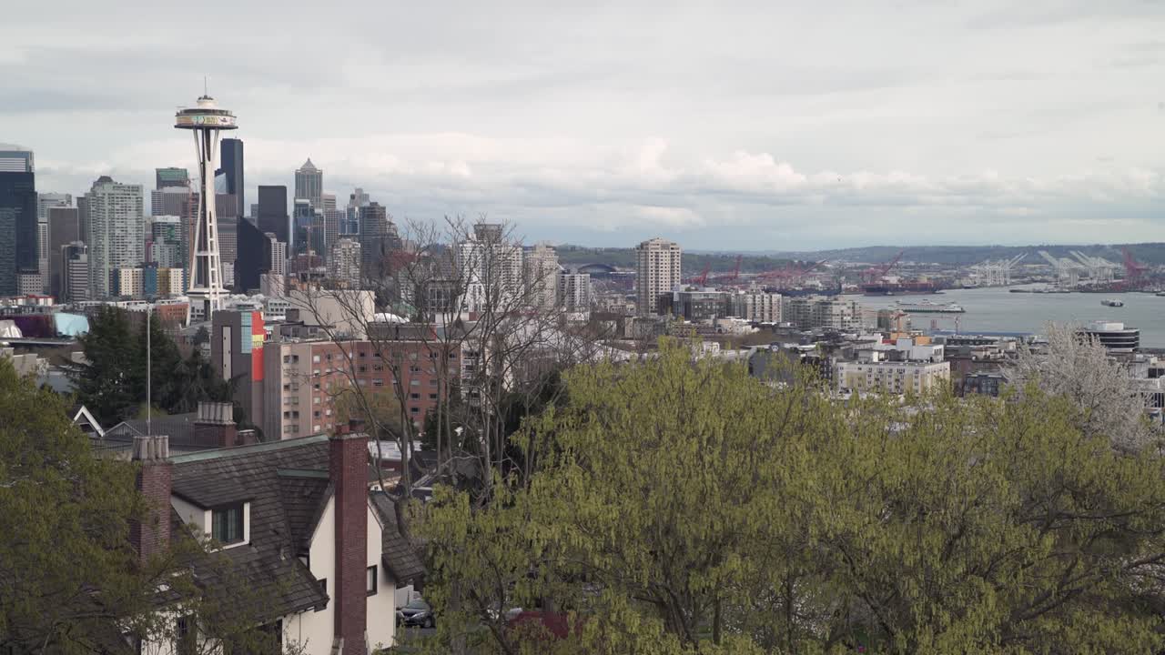 Downtown Seattle and Elliott Bay 4K UHD