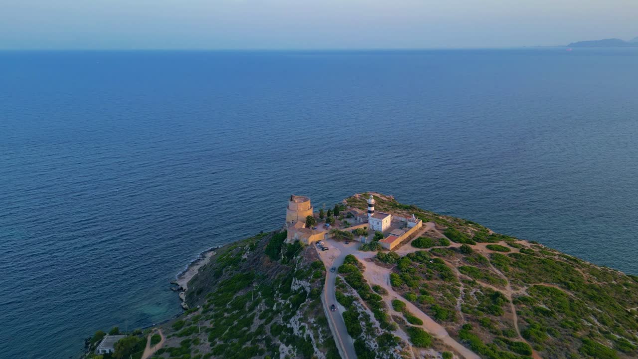 유명한 torre di calamosca o dei segnali