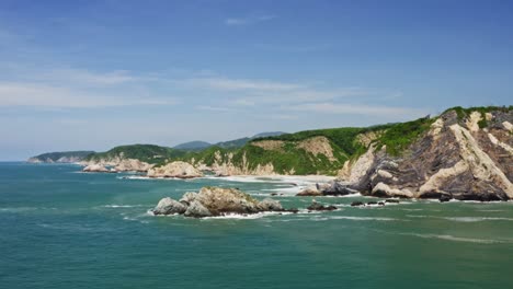 Hermosa-Costa-Tropical-Del-Pacífico-Mexicano,-Vista-Aérea