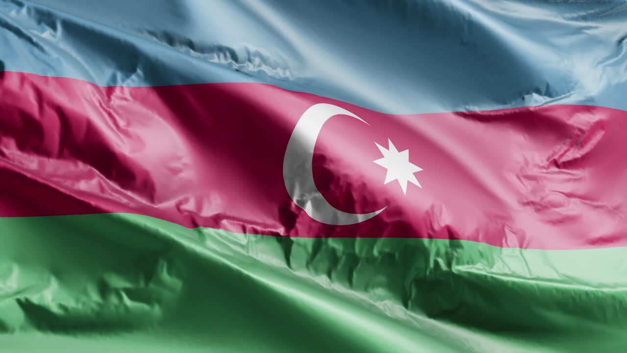 아제르바이잔의 섬유 발이 바람에 흔들리며, 아제르바이지안의 발은 바람에서 흔들리고, 섬유의 질은 어지고, 배경은 완전히 채워지고, 10 초의 루프가 있습니다.