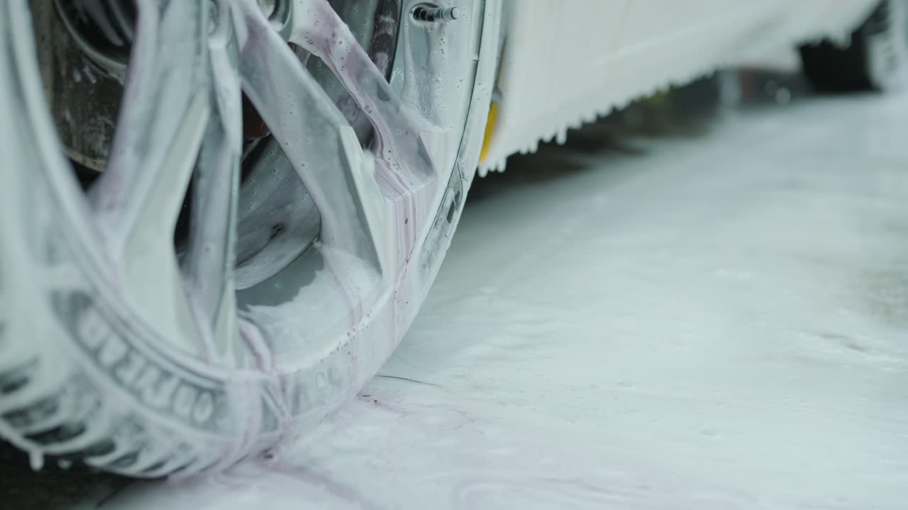 Professional Car Detailing – Washing, Ceramic Coating, and Interior Cleaning