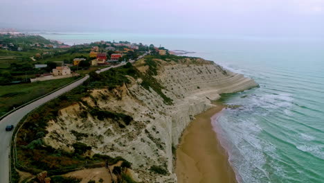 empinadas colinas de escalera de los turcos realmonte agrigento italia