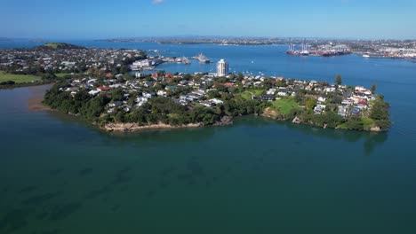 Aerial-View-Of-Stanley-Point-Viewpoint-Near-Devonport,-Auckland,-North-Island,-New-Zealand