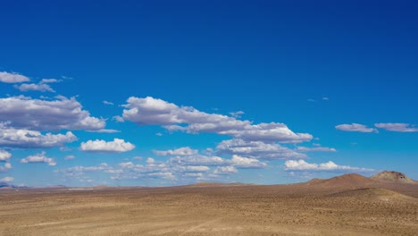 Desierto-De-Mojave-California-Nubes-Hiper-Lapso