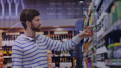 animación del procesamiento de datos sobre el hombre caucásico en la tienda.