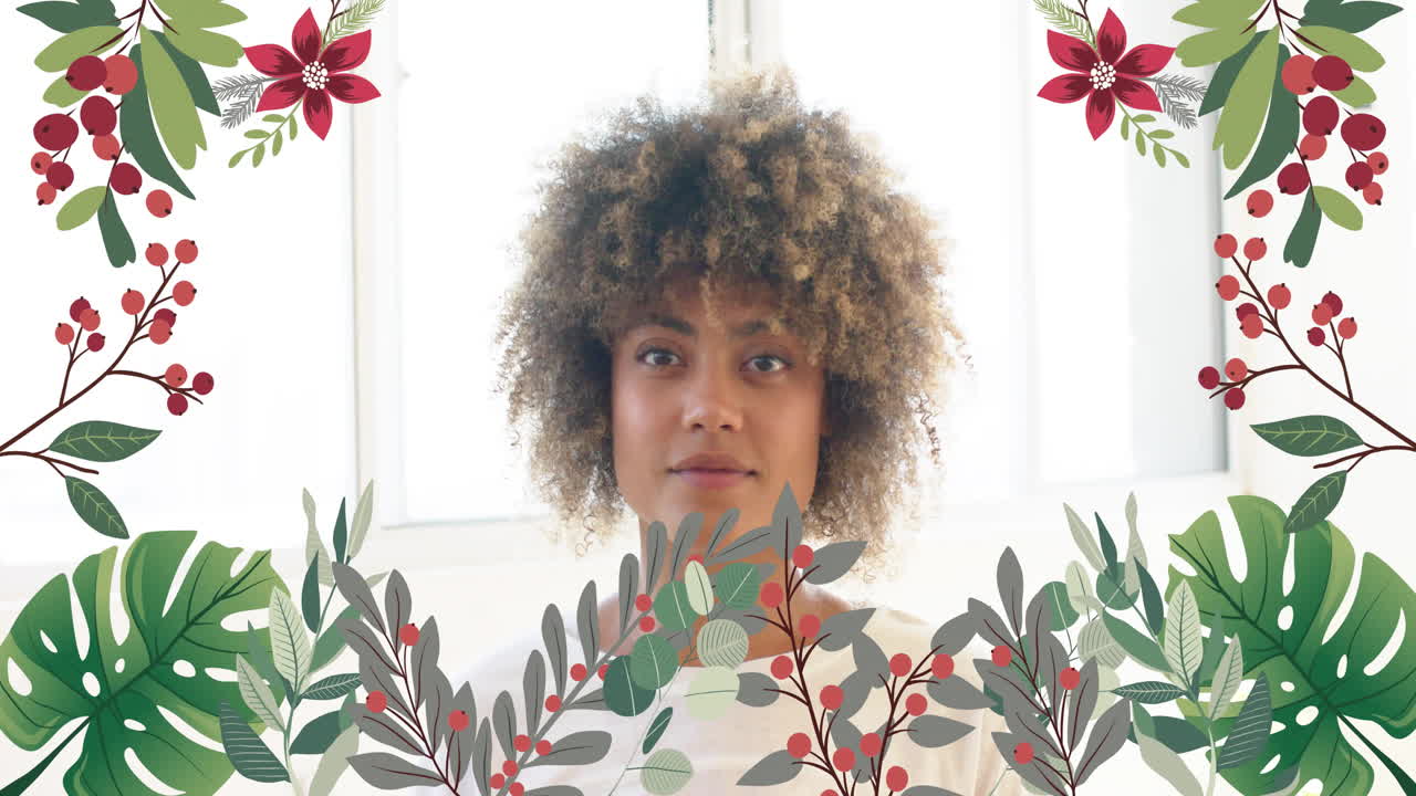 Blomster- og løv-animation indrammer en person med krøllet hår i et lyst rum.