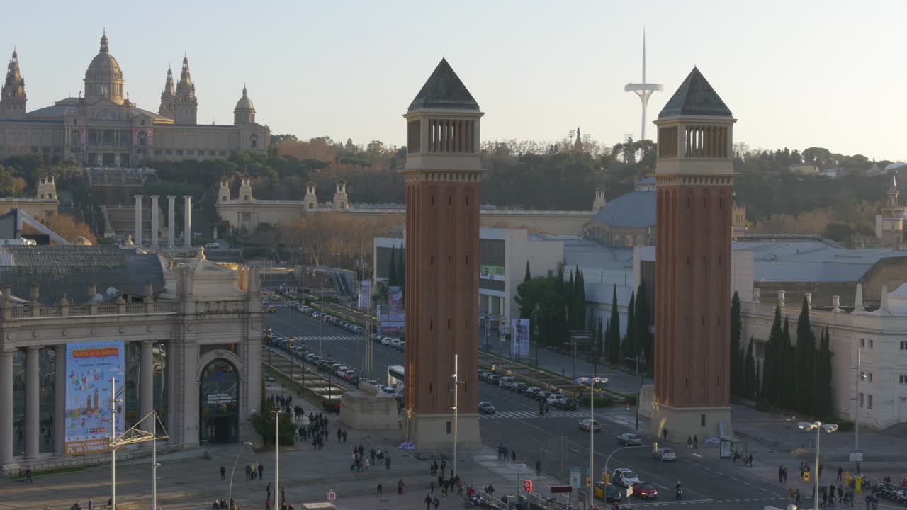 día soleado barcelona sombra placa de españa vista de tráfico 4k españa