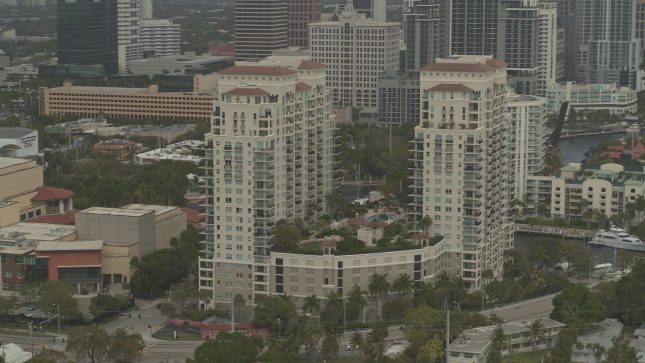 Fort Lauderdale Florida Aerial v25 tilt up panning view of sailboat bend new river - DJI Inspire 2, X7, 6k - March 2020