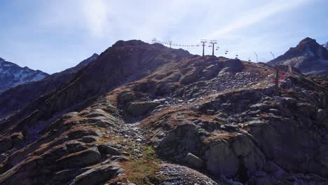 remontes en la cima de la montaña en el parque nacional de high tauern en austria