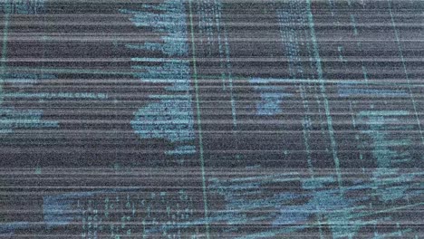 animación del procesamiento de datos sobre un fondo oscuro