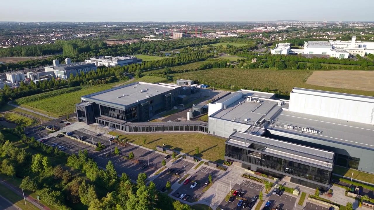 Grifols campus i Irland i Grange Castle International Business Park, Co. Dublin. Irland