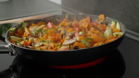 cooking-vegetables-in-home-kitchen