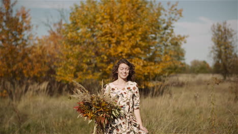 Beautiful-Woman-Posing-Into-Camera-And-Smile-At-Golden-Sunset-6