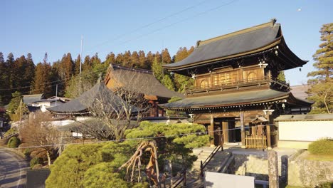 Japanese-Wooden-Temple-in-Takayama,-Gifu-Japan