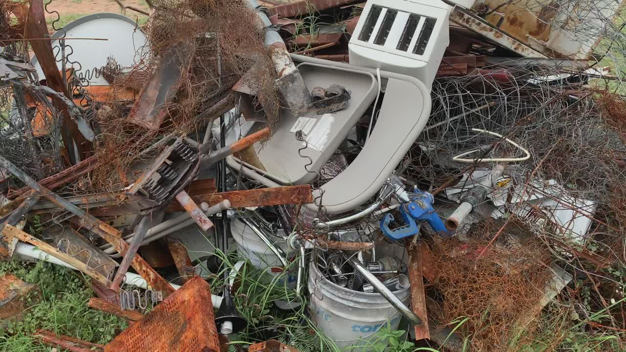 쓰레기와 고철 더미