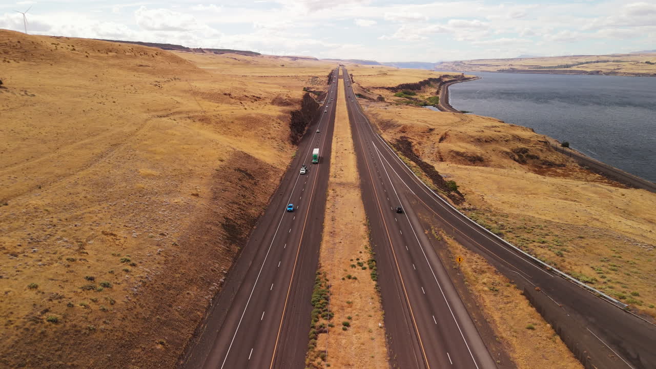 Aerial view of a highway alongside the Columbia River