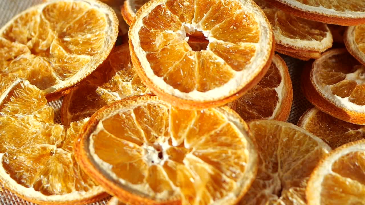 건조 된 오렌지 조각