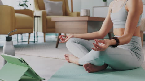 Yoga,-Zen-Y-Meditación-Con-Una-Mujer-Atleta