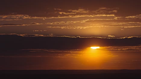 the beautiful sundown in the evening sky. time lapse