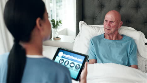 elderly patient receiving healthcare at home