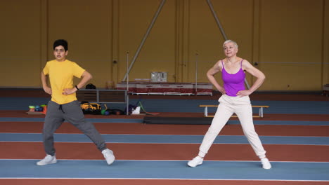 Entrenamiento-De-Mujeres-Y-Niños-Mayores