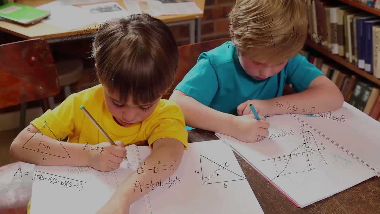 ecuaciones matemáticas y gráficos animación sobre los niños que estudian en el aula