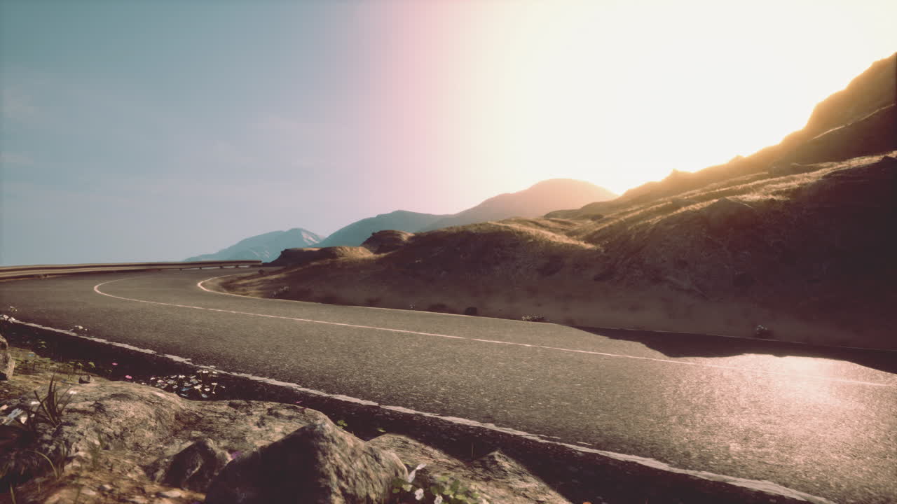 puesta de sol de carretera de montaña