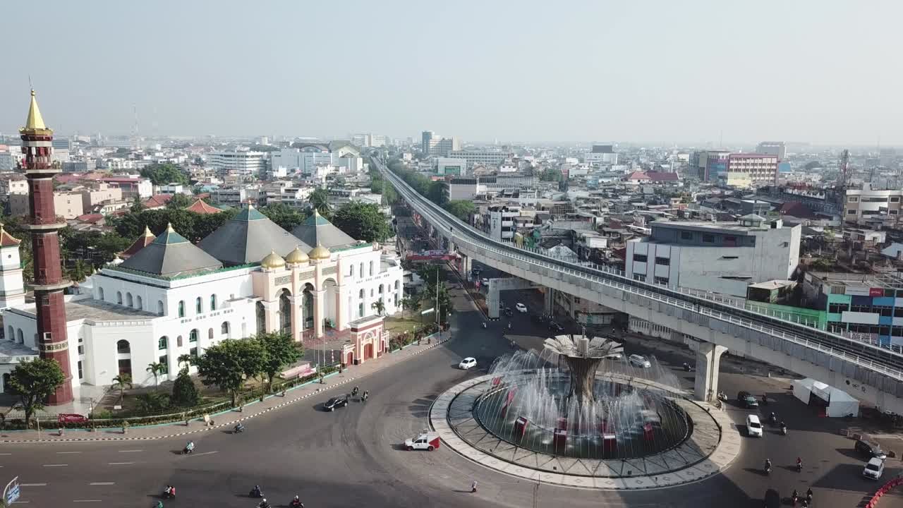 gran mezquita en la ciudad de palembang