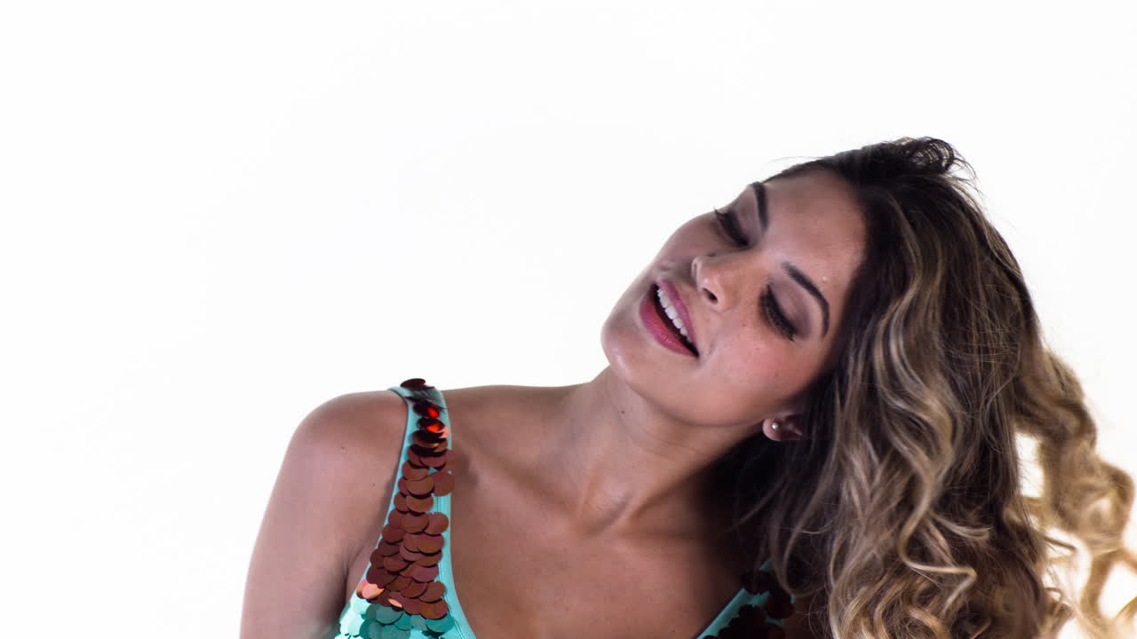 alessandra baile blanco 4k 07