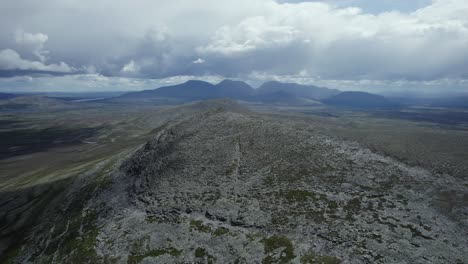 Montañas-Rendalen,-Noruega.-Vista-Aérea