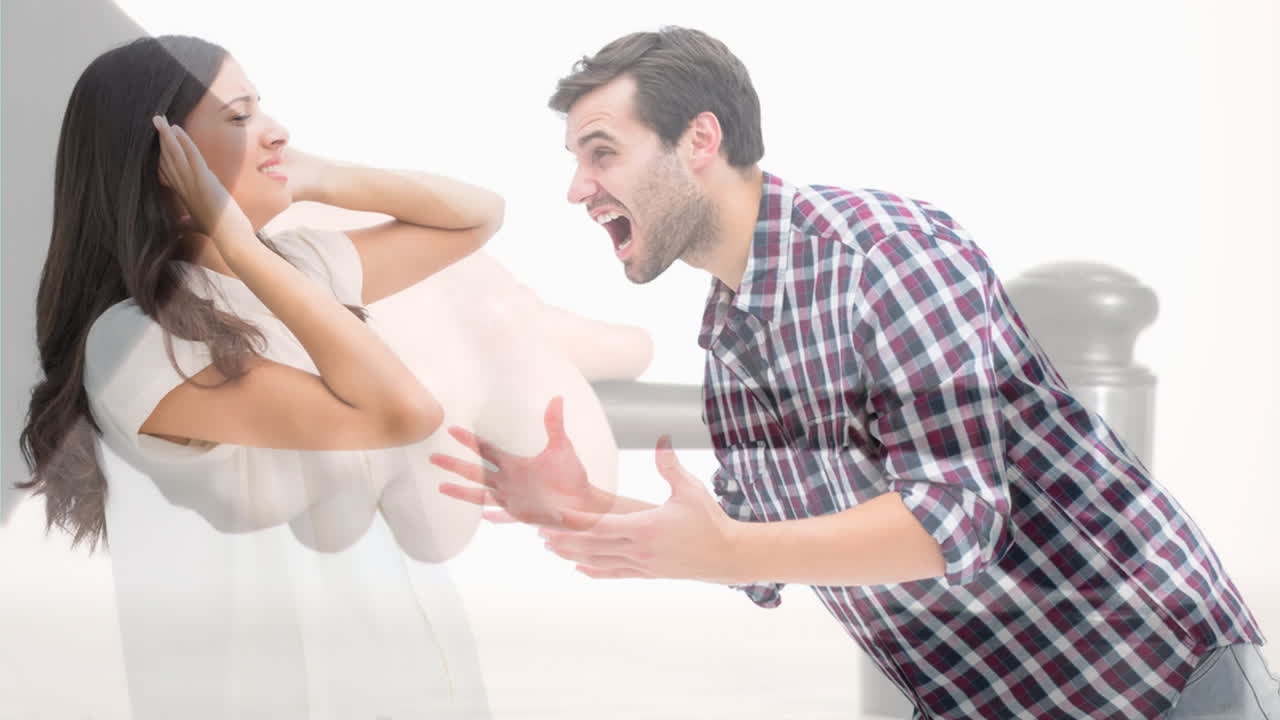 Digital animation of couple quarrelling and gavel 4k