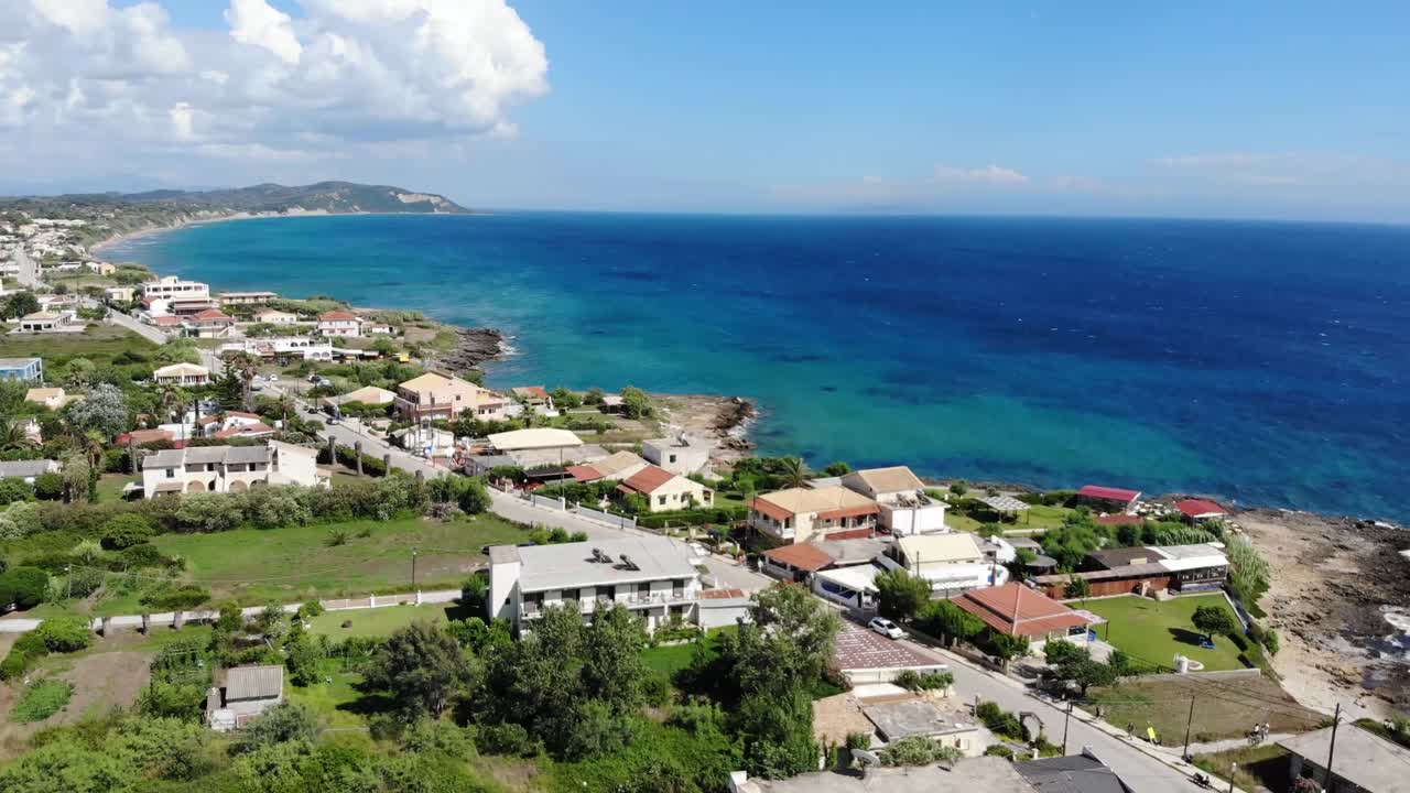 imágenes aéreas en 4k de la costa de corfú