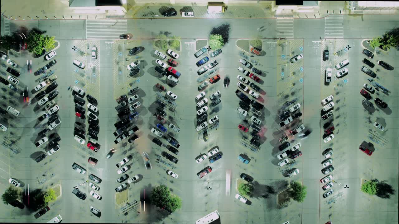 주차장 위의 드론 야간 하이퍼 ⁇ 스