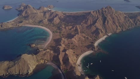 antena: isla de komodo en indonesia