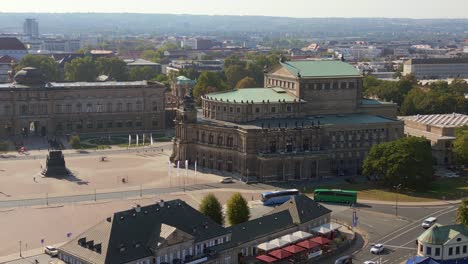 Cityscape-Dresden-Zwinger,-Church,-Opera-At-Elbe