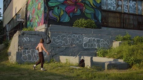 Person-doing-parkour