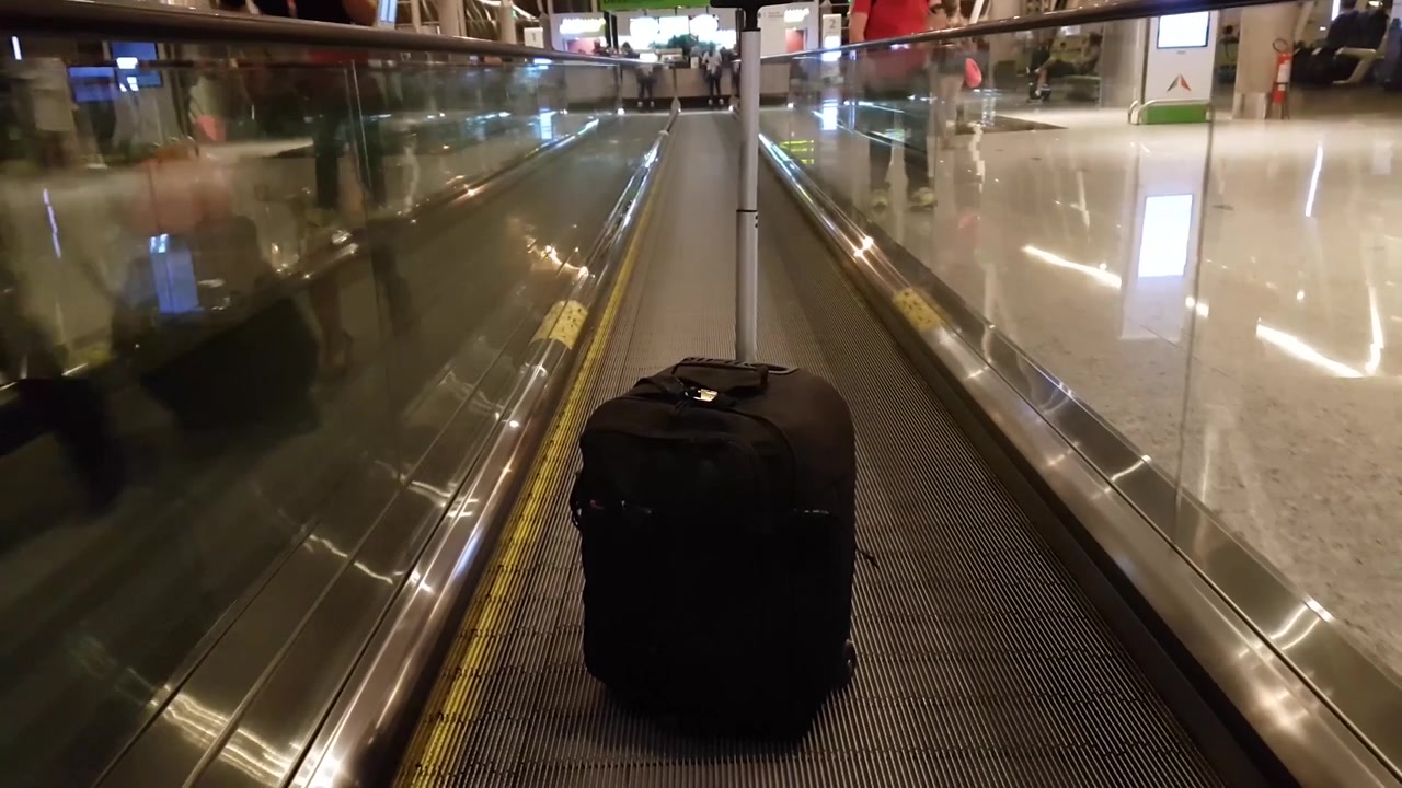 Bolso de mano, equipaje, aeropuerto, maleta, caminata.