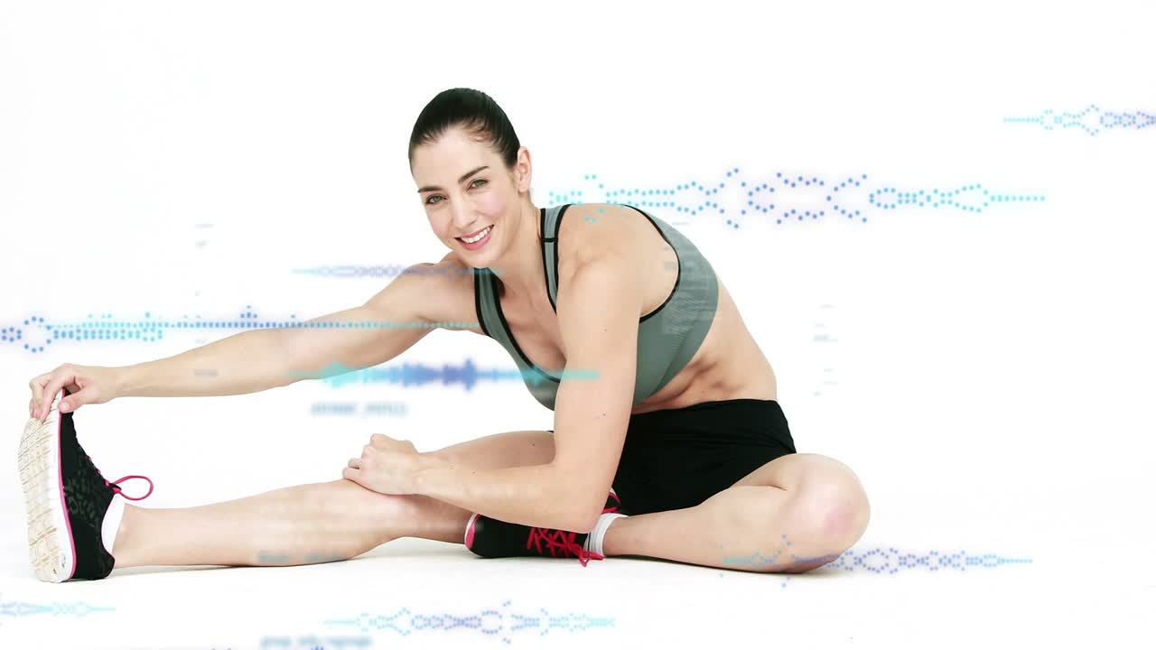 Mulher se abaixando no assento, alcançando o tênis, alongando-se para entrar em forma, forma de onda flutuando atrás