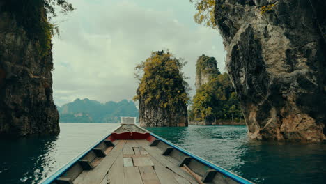 boat trip through the beautiful islands of a thai lake